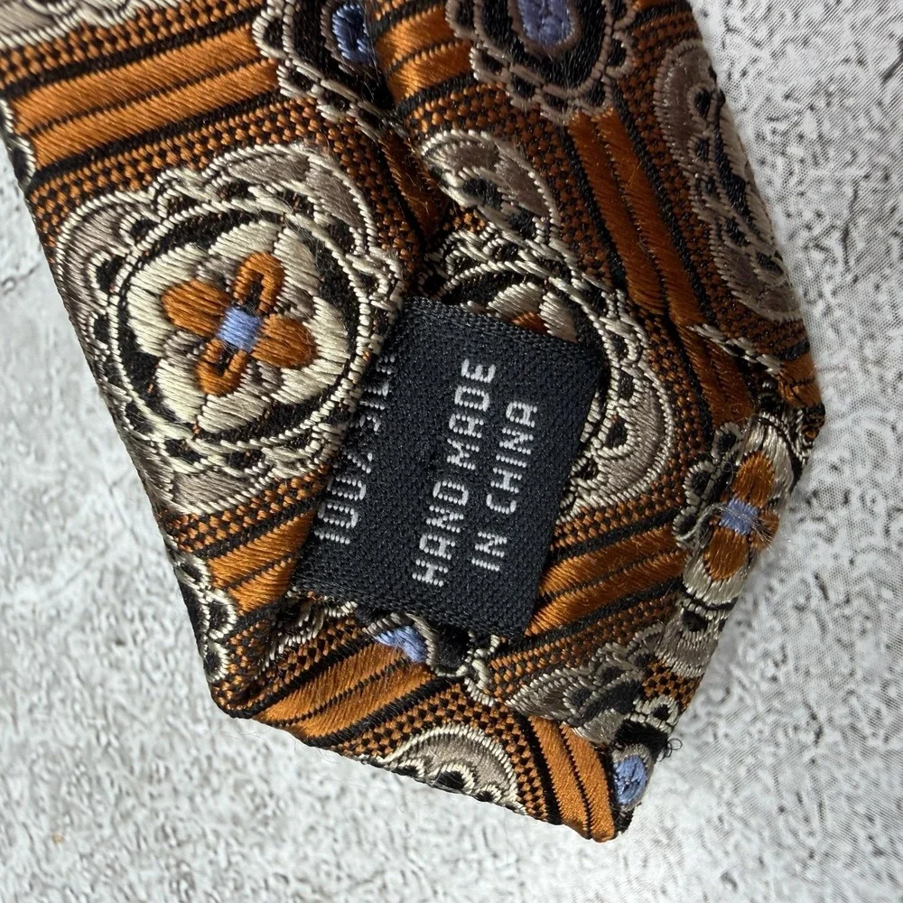 Jos. A. Bank‎ 100% Silk Tie Mens One Size Bronze Geometric Pointed Necktie